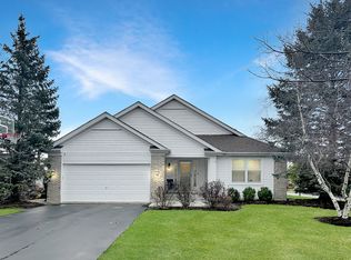 79 Stable Way, Lindenhurst, IL 60046