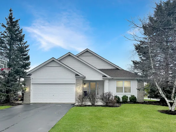 79 Stable Way, Lindenhurst, IL 60046