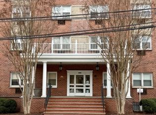 465 Valley St #73, Maplewood, NJ 07040