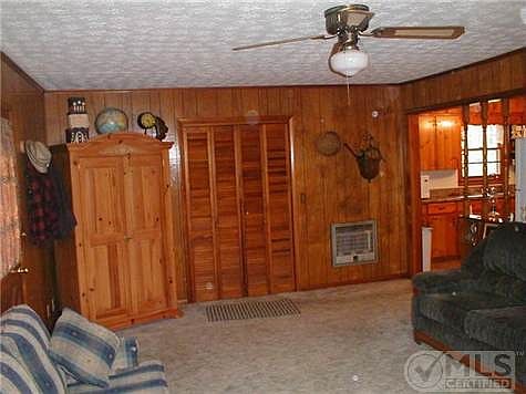 3rd image of 2176 Gladdice Hwy