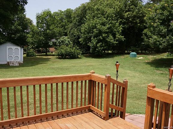 2nd image of 118 Beracah Pl