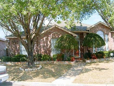 2133 WISTERIA