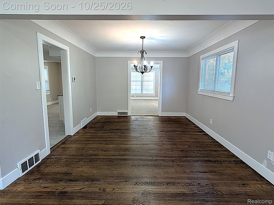 18668 Littlefield St, photo 11