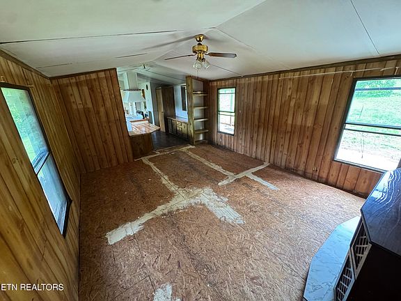 5th image of 347 Depot St