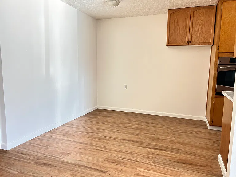 13940 Hackett St #2 — Photo 5