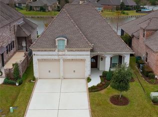 305 Nicklaus Dr, Slidell, LA 70458