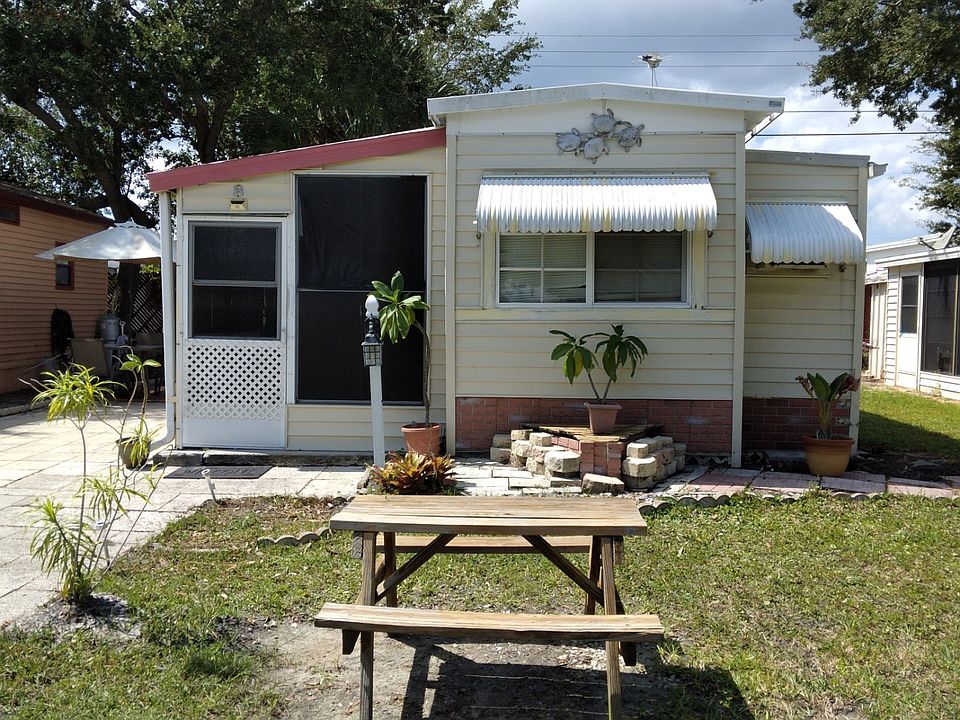 1st image of 2946 Gulf To Bay Blvd #8