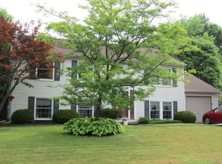 8182 Capricorn Dr, Liverpool, NY 13090