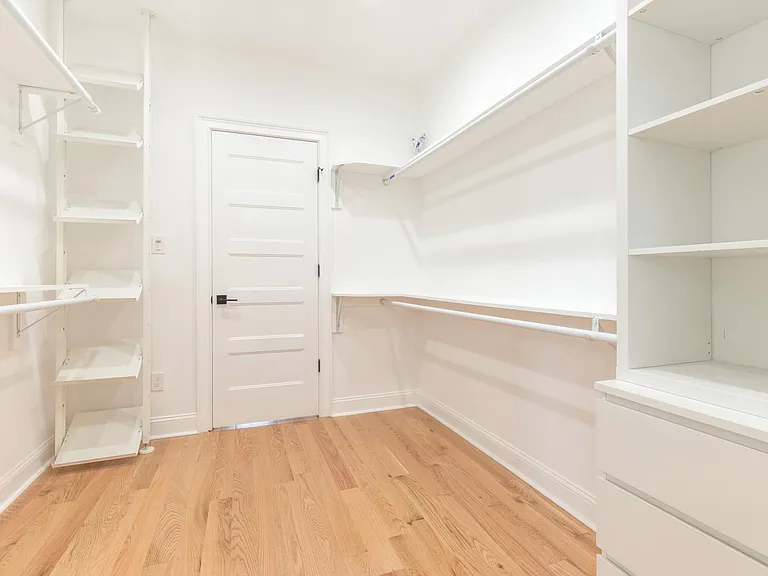436 Manton St — Photo 34