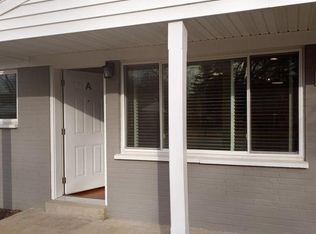 230 Solon Dr #A, Ballwin, MO 63021