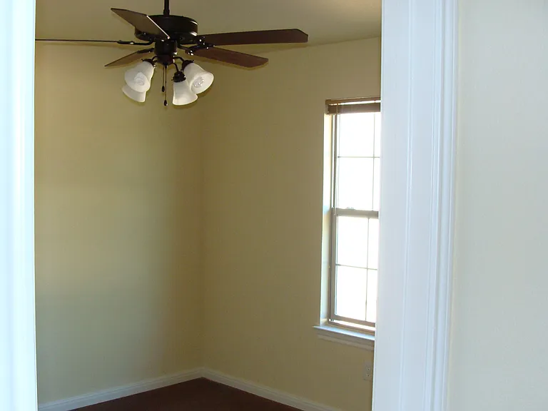 115 Meadow Park Cir #115 — Photo 27
