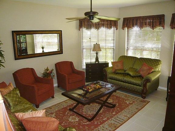 Home for Sale in Vero Beach, Florida $169,990