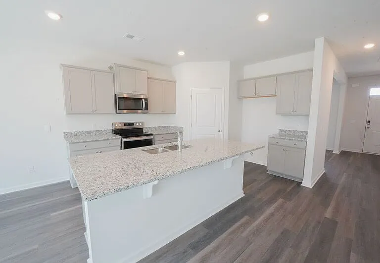 108 Windrush Pnes — Photo 9