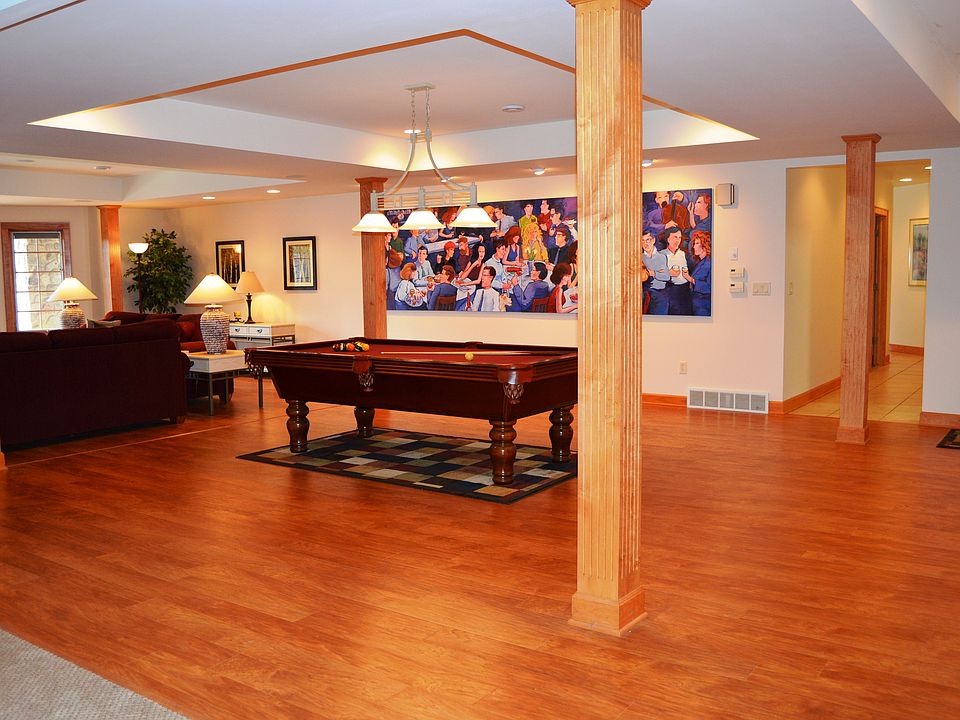 3657 Birchwood Rd, Saukville, WI 53080 Zillow