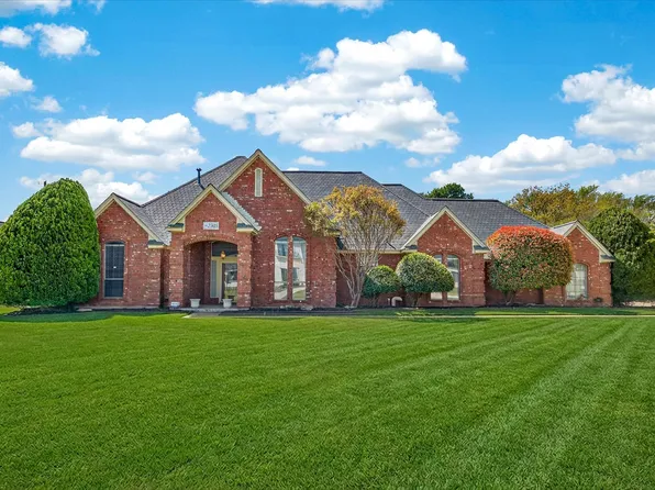 2303 Hillside Ct, Southlake, TX 76092