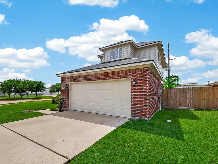 5511 Bear Paw Cir — Photo 3