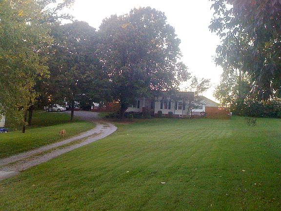 3rd image of 2403 Patrick Ave