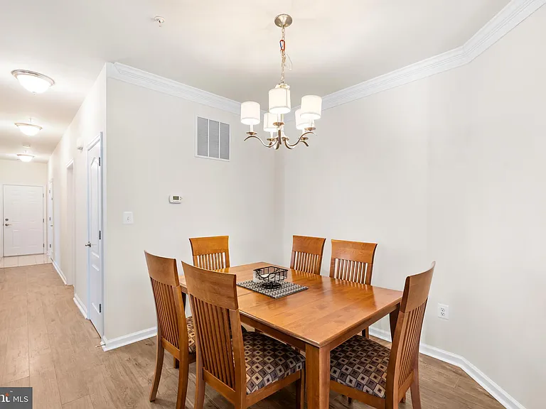 44125 Peirosa Ter — Photo 8