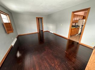 111 Avon Ct, Ravenna, OH 44266