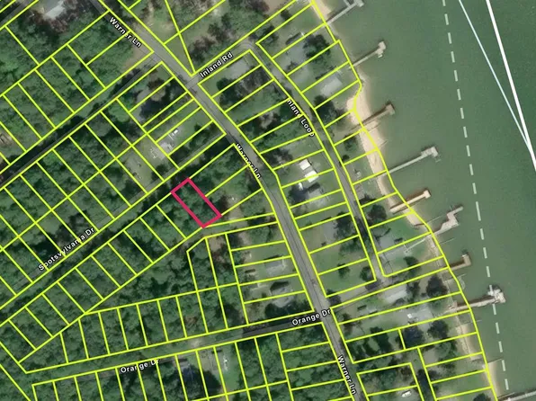 4 Stotsylvania Dr, Hague, VA 22469