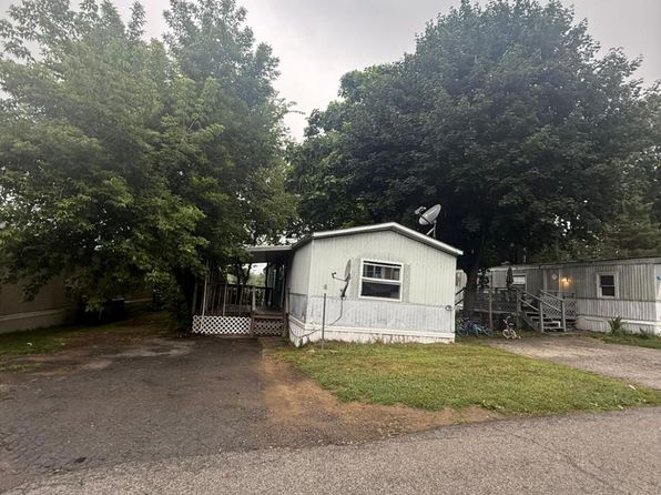 6 Lisa Ln