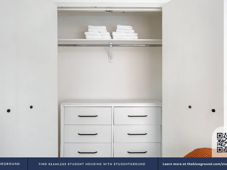 101 E 10th St #4D — Photo 11