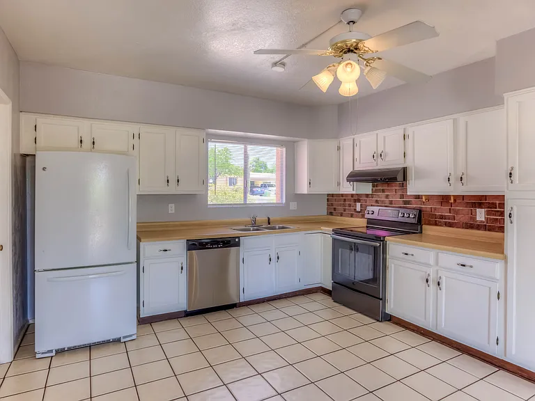 1422 S Moonflower Ln — Photo 61