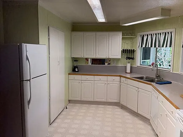 1905 Waverly Dr SE Unit 62, Albany, OR 97322