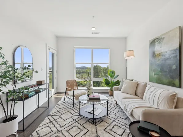 1677 54th Ave N #403, Nashville, TN 37209