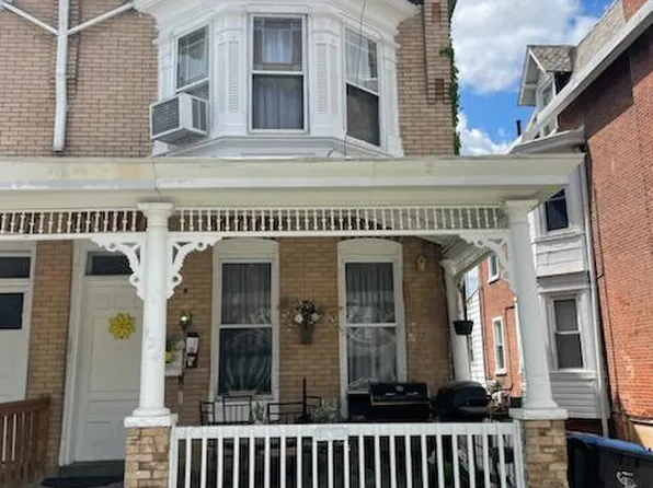 924 W Marshall St, Norristown, PA 19401