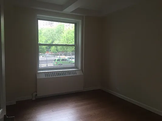 Rented by Legacy Realty Group NYC LLC | media 19