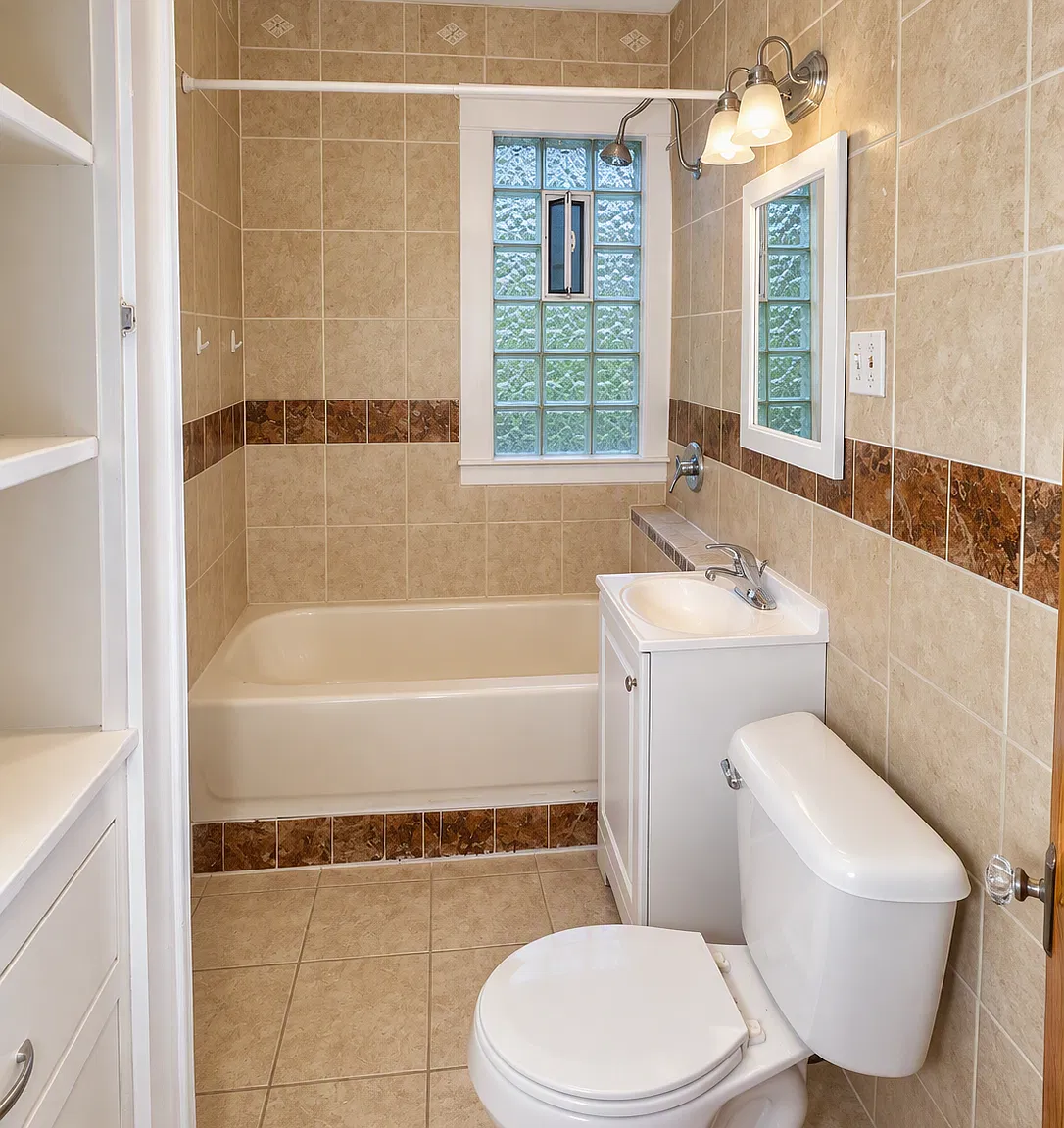 2 bed, 1122 sqft, $1,750 — Photo 3