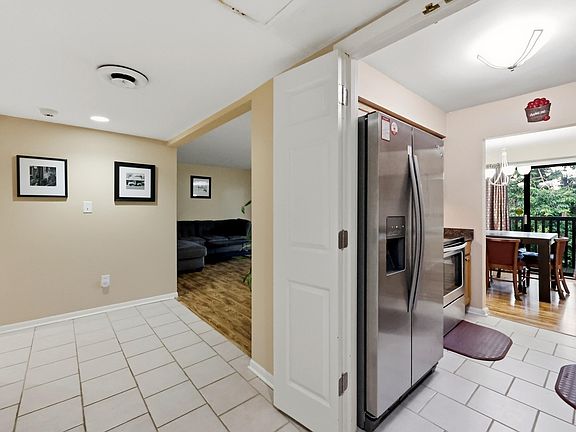 5th image of 750 Shaker Dr APT 515