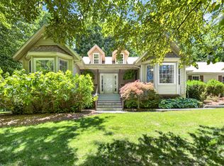 16 Christian Rd, Battle Creek, MI 49014