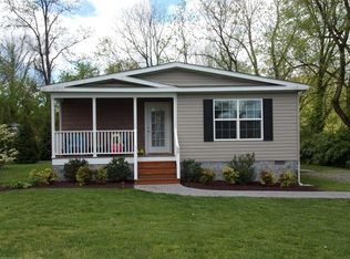 50 1st Ave, Cloverdale, VA 24077