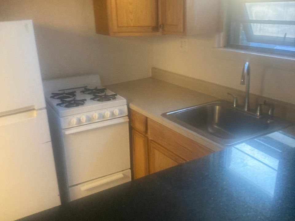 1st image of 6446 N Milwaukee Ave #2D
