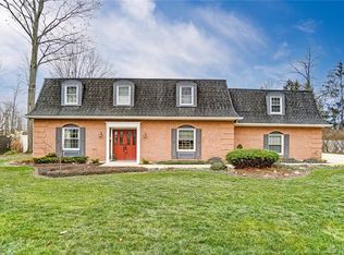 1870 Conwood Dr, Troy, OH 45373