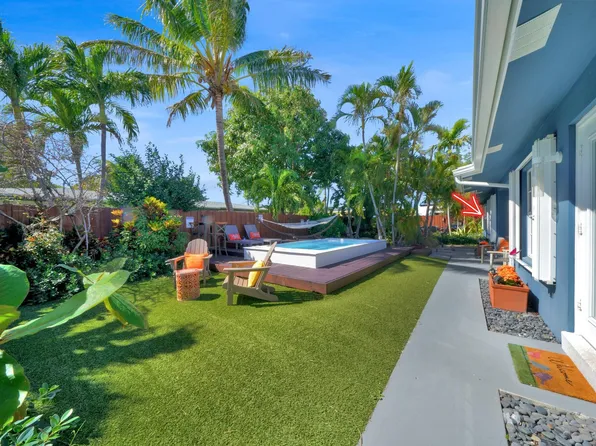 925 NE 40th Street, Oakland Park, FL 33334