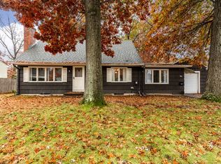 97 Hadley St, Springfield, MA 01118