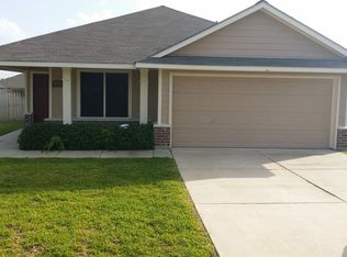 1289 Cottage Grove Cir, Bryan, TX 77801