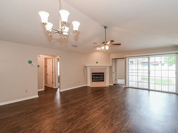 5th image of 12630 Ashmore Green Dr N