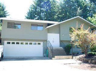 9423 SW 18th Pl, Portland, OR 97219