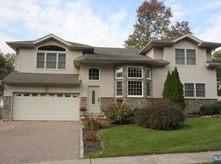 380 Hoover Ave, Washington Township, NJ 07676