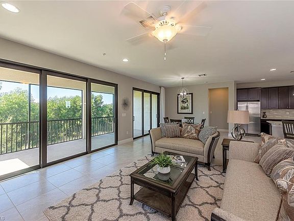3rd image of 1602 Oceania Dr S #4-201