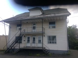 111 6th Ave APT 301, Madawaska, ME 04756