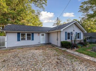 149 Saint Marys Lake Rd, Battle Creek, MI 49017