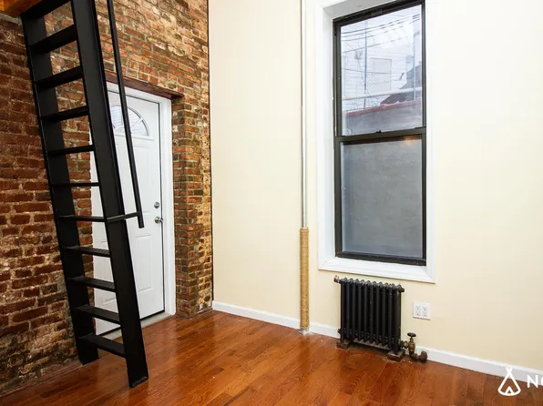 270 Irving Avenue image 11 of 23