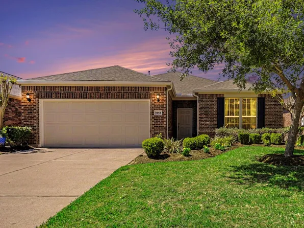 1542 Tuscan Village Dr, League City, TX 77573