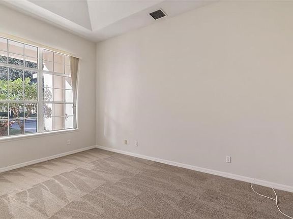 5th image of 16532 Spring Park Dr