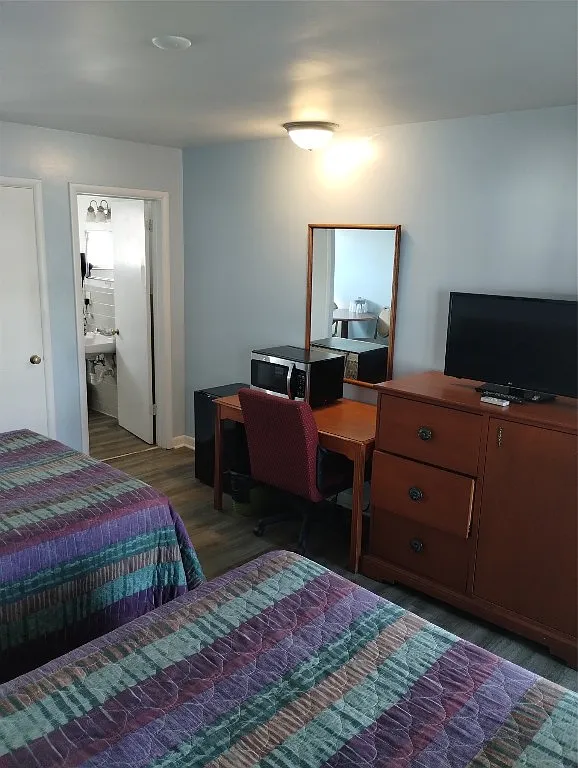 1 bed, 1.0 bath, 250 sqft, $1,100 — Photo 4